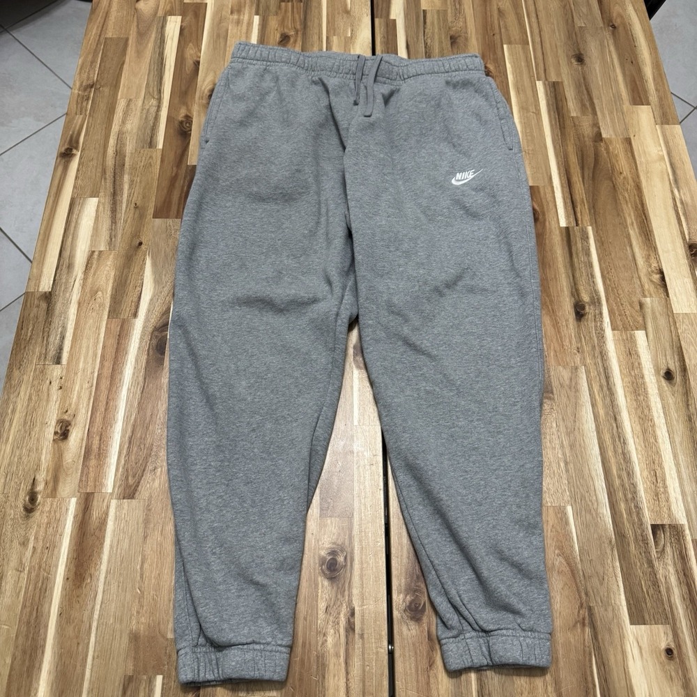 Nike Club Fleece Joggers Mens XL Gray Tapered Sportswear BV2737-063 Comfort Gym